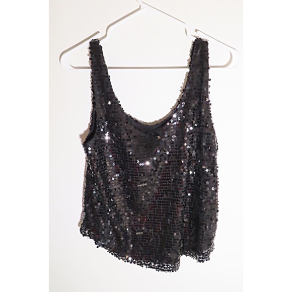Bundle 2for1 Black/White shimmer sequin tank tops - Picture 2 of 6